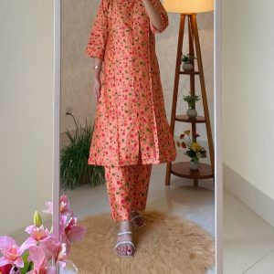 টু পিস পিনটের ডিজাইন-লাল কালার