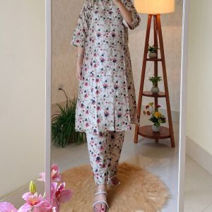 টু পিস পিনটের ডিজাইন-সাদা কালার